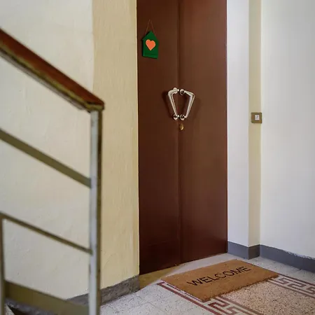 Clara's House