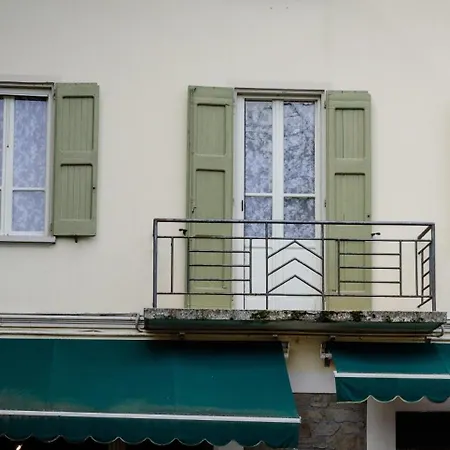 Clara's House