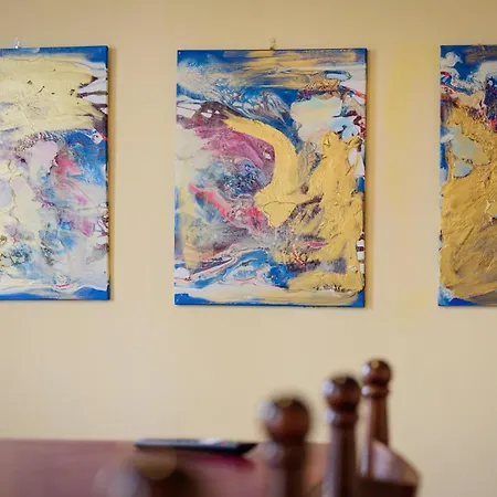 Clara's House * Quara